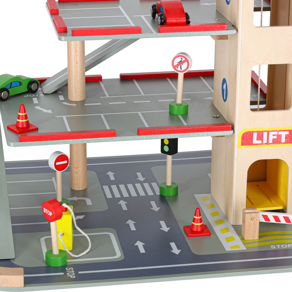 Wielopoziomowy drewniany parking miejski LULILO Benino